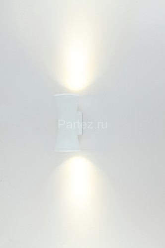 Настенный светильник Imex IL.0014.0009 WH