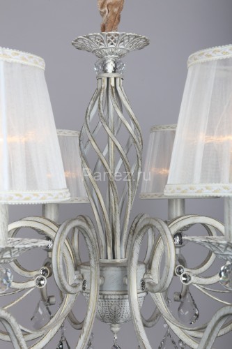 Подвесная люстра Omnilux OML-79103-08