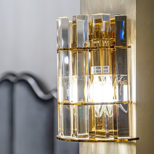 Настенный светильник L'Arte Luce L92725.92